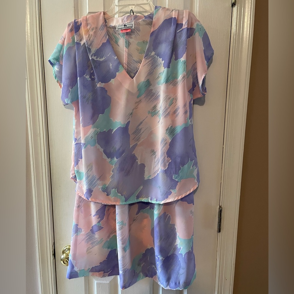 Vintage 2 piece Jonathan Martin top/skirt. Top juniors 11/12,skirt juniors 5/6